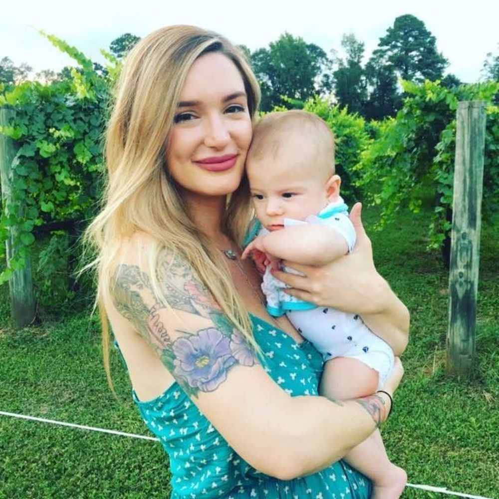 Meet your Posher, Brooke